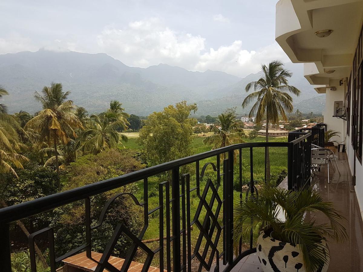 Machare British Hotel Morogoro Exteriör bild